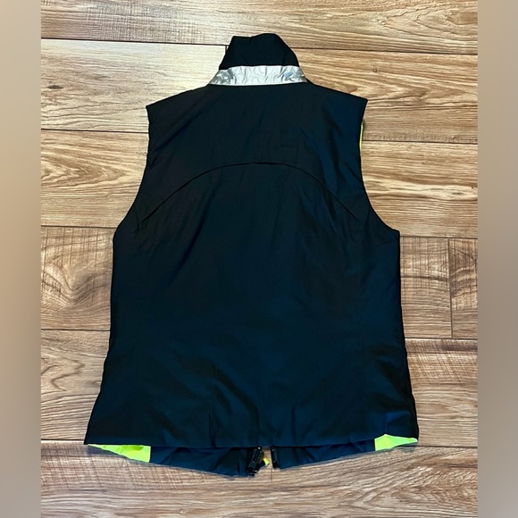 Lauren Ralph Lauren Reversible Black Vest - Picture 6 of 6